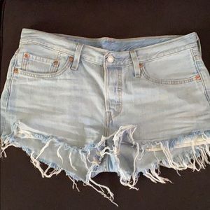 Levi’s 501 shorts